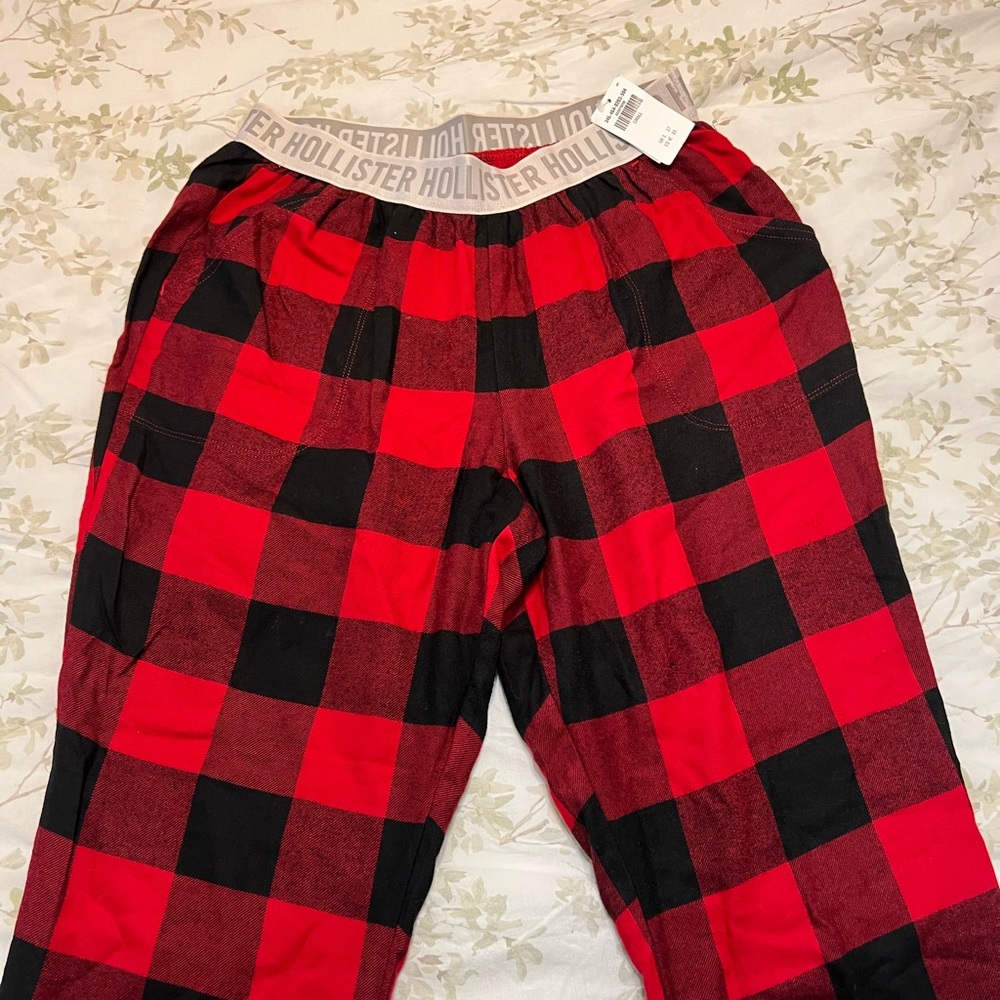 Hollister Red and Black Checkered Lounge Pants